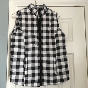 Sz M Puffer Vest ☃️❄️💨